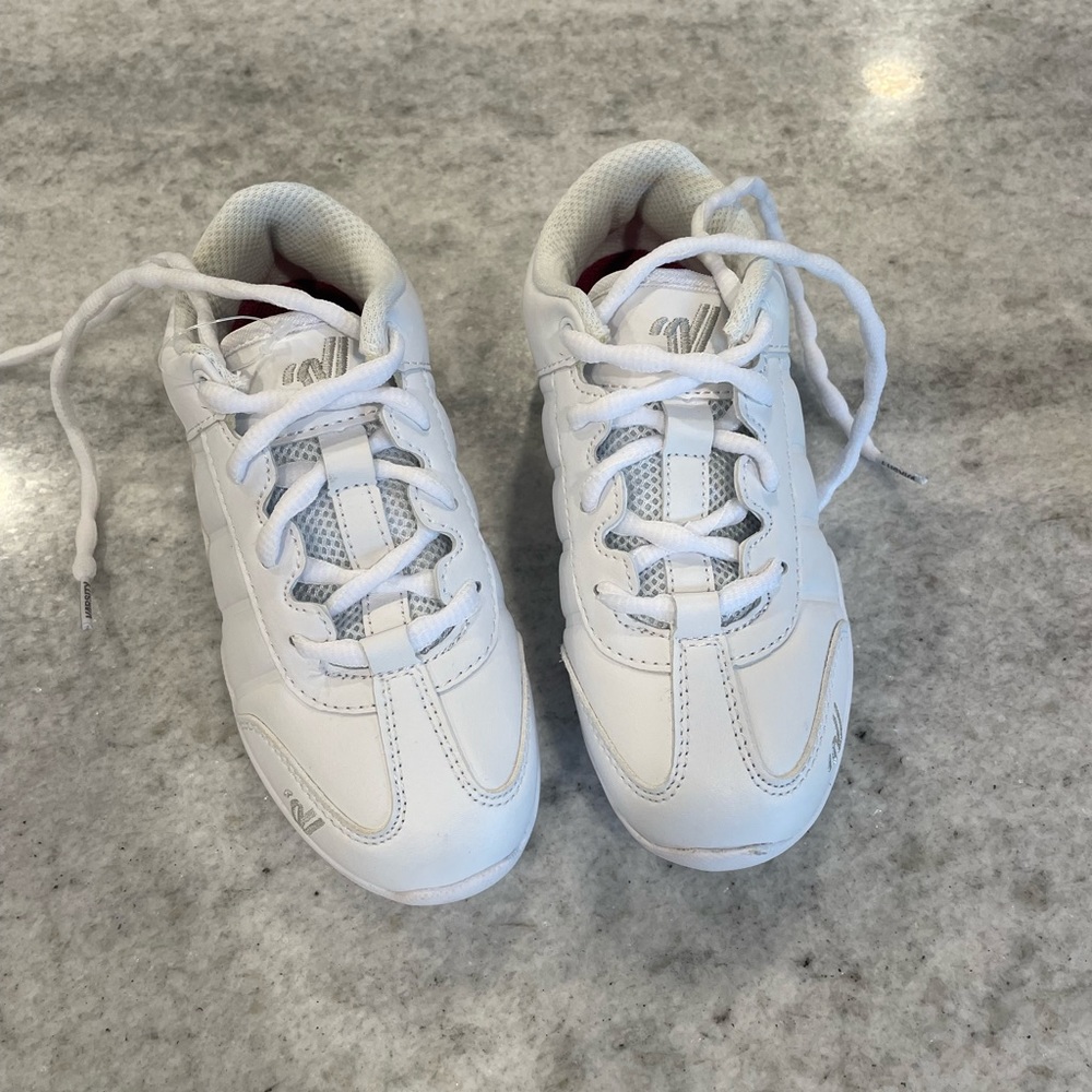 NEW Cheer shoes size 1